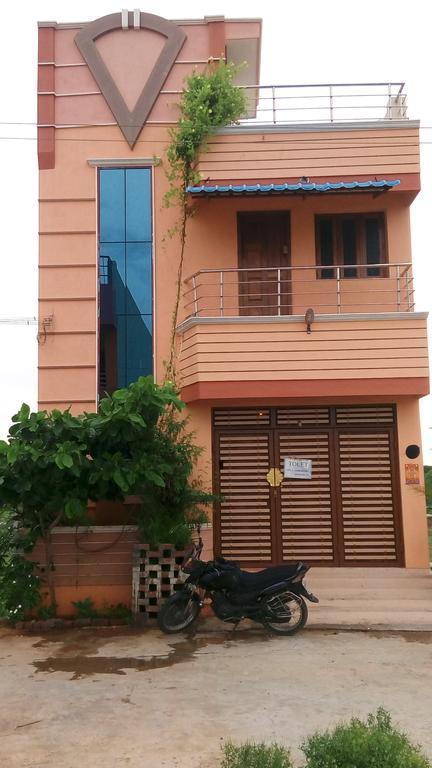 Tiruvannāmalai Sabri Guest House מראה חיצוני תמונה